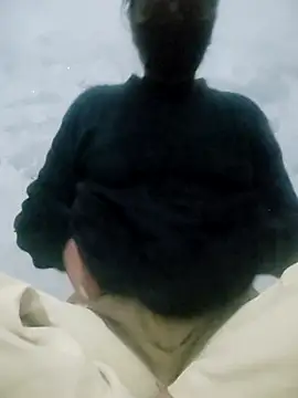 virgin girl1234 online show from December 19, 2025, 4:49 am