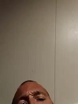 jeffwoodmclm online show from July 24, 2026, 6:20 am