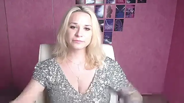 Melodie Aster online show from May 10, 2026, 5:15 pm