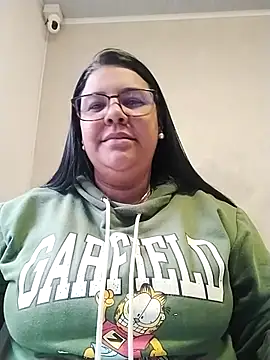 Snapshot of Carameloswing1 chatting on February 28, 2026, 5:01 pm Carameloswing1 online show from February 28, 2026, 5:01 pm