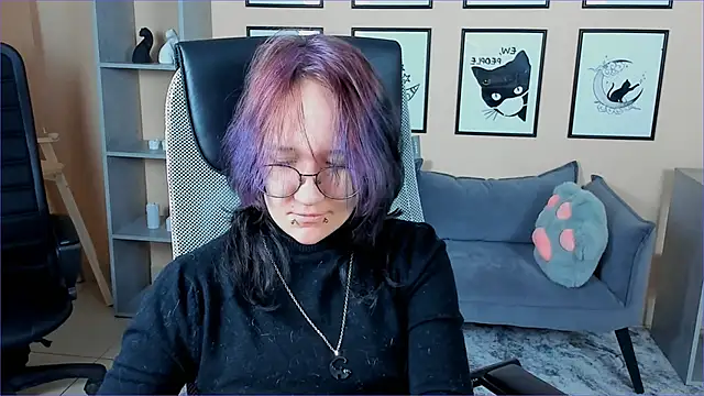 Sylvia Reed online show from January 10, 2026, 10:10 am