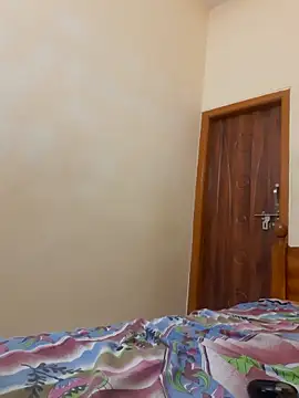 ragnar steamy online show from April 15, 2026, 1:48 pm