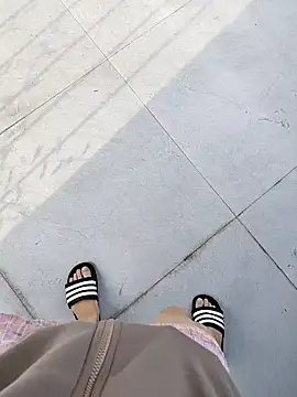 Miky Lyn online show from February 15, 2026, 9:08 am