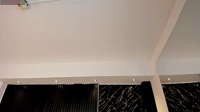 TiffanyHoustton online show from February 23, 2026, 11:44 am