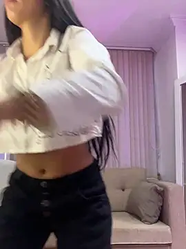 lya  brown online show from March 15, 2026, 2:13 pm