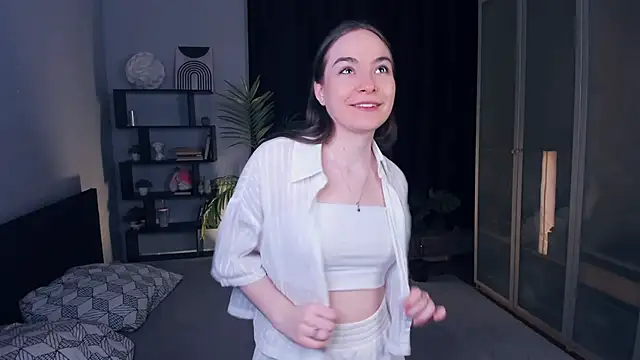 EunChesley online show from January 14, 2026, 10:41 am