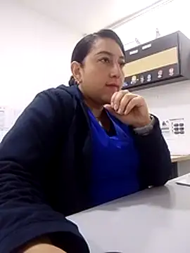 Valeria montana  online show from May 22, 2026, 11:41 am