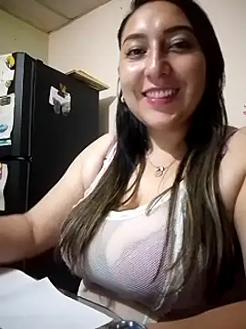 Valeria montana  online show from March 10, 2026, 1:09 am