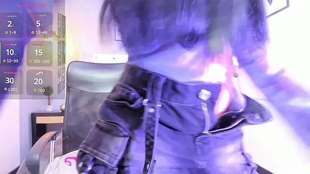 Bell marinny online show from December 18, 2025, 3:00 am