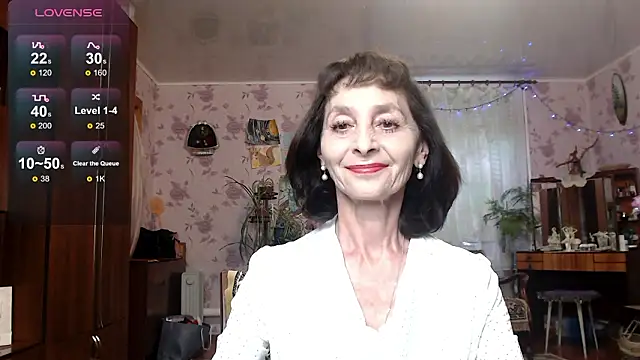 Snapshot of Angelina-Missteria chatting on January 14, 2026, 12:31 pm Angelina-Missteria online show from January 14, 2026, 12:31 pm