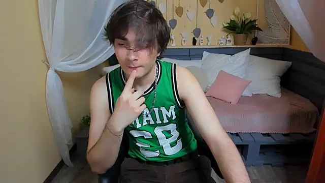 Snapshot of ErosPulseee chatting on December 19, 2025, 12:18 pm ErosPulseee online show from December 19, 2025, 12:18 pm