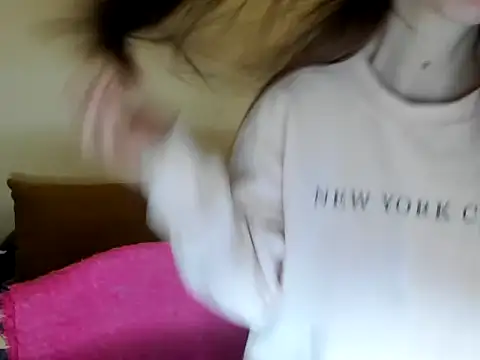 LikaAliston online show from February 18, 2026, 8:11 am