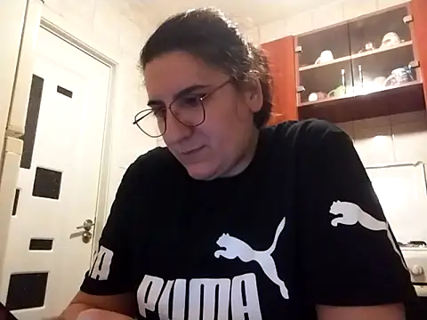 Dana92va online show from February 14, 2026, 5:35 pm