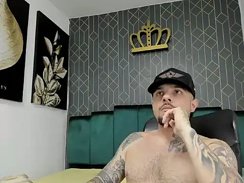 Snapshot of lucky_smith1 chatting on February 13, 2026, 7:47 pm lucky smith1 online show from February 13, 2026, 7:47 pm