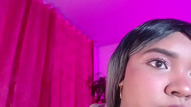 Snapshot of Sandoval_evelyn20 chatting on February 22, 2026, 2:25 am Sandoval evelyn20 online show from February 22, 2026, 2:25 am