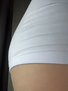 Snapshot of Anonima-Girl chatting on January 17, 2026, 1:20 am Anonima-Girl online show from January 17, 2026, 1:20 am