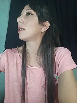 Snapshot of Cristal_azul777 chatting on February 15, 2026, 3:29 am Cristal azul777 online show from February 15, 2026, 3:29 am