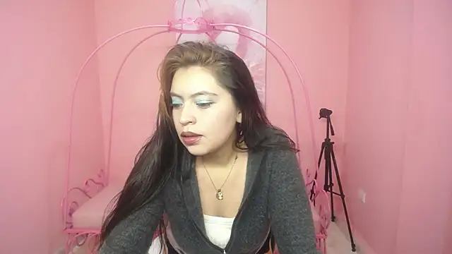 Anabeell  online show from December 14, 2025, 1:39 pm