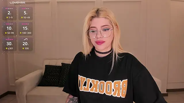 MadisonKane online show from January 15, 2026, 11:13 am