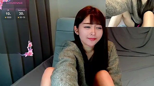 yuna 24 online show from January 14, 2026, 3:21 am