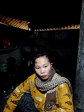 ava-dellght online show from February 3, 2026, 6:33 am