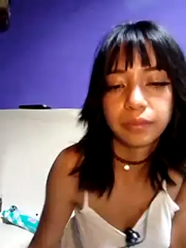 Snapshot of Honey_bun06 chatting on June 12, 2026, 4:54 am Honey bun06 online show from June 12, 2026, 4:54 am