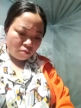 AlilaK2 online show from February 18, 2026, 9:11 pm