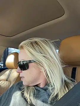 sinfulsara online show from February 16, 2026, 8:40 pm