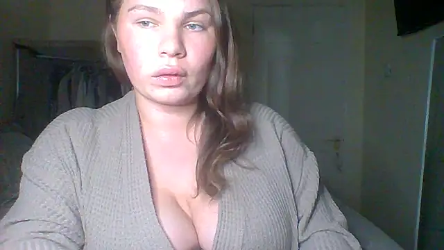 Snapshot of GEMMARMALADE chatting on December 3, 2025, 3:33 pm GEMMARMALADE online show from December 3, 2025, 3:33 pm