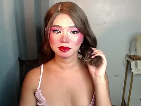 Snapshot of voganmarie chatting on June 2, 2026, 7:47 pm voganmarie online show from June 2, 2026, 7:47 pm