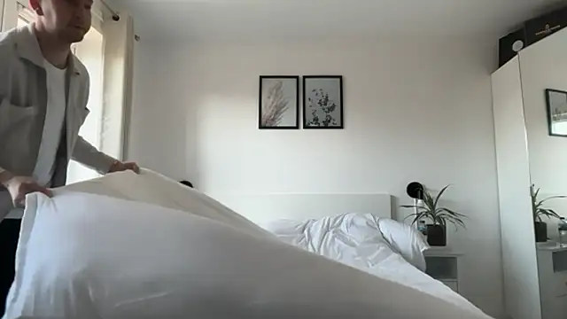 dirtyanal23 online show from April 23, 2026, 7:59 am