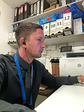 dirtyanal23 online show from June 28, 2026, 6:58 pm