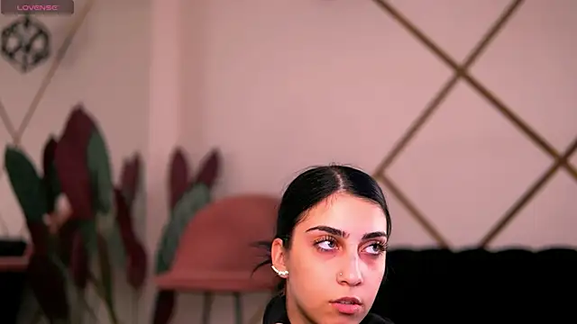 KyraBliss online show from January 13, 2026, 7:40 pm