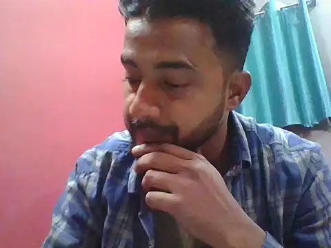 chutlhunter online show from December 21, 2025, 4:52 pm