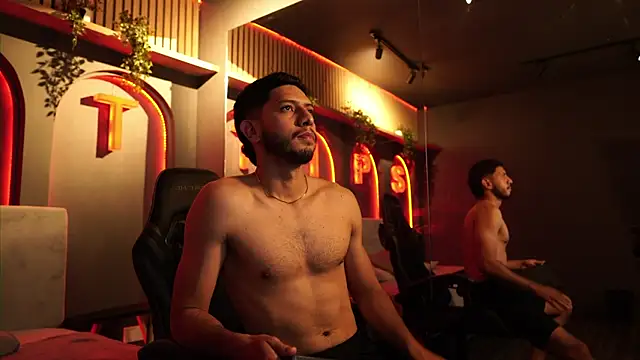 Snapshot of Thiago_Voss chatting on January 6, 2026, 12:20 pm Thiago Voss online show from January 6, 2026, 12:20 pm