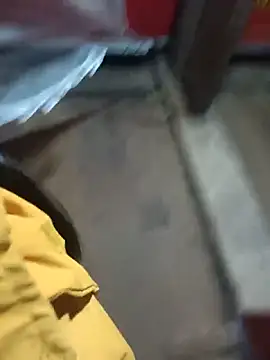 Lorena-a online show from December 4, 2025, 2:05 pm