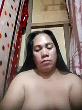 sweet candy52 online show from December 18, 2025, 7:29 pm