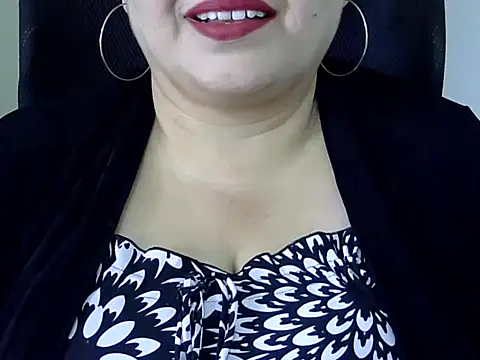 Soniya Sha online show from June 2, 2026, 7:41 am