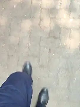 Snapshot of boyfromMum_bai chatting on March 10, 2026, 9:35 am boyfromMum bai online show from March 10, 2026, 9:35 am