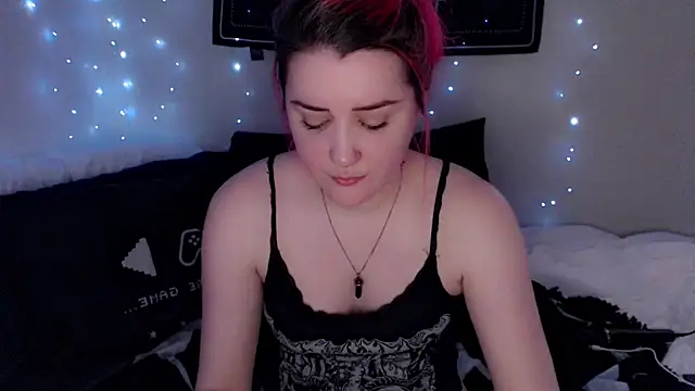 Snapshot of MaryMary_ chatting on February 27, 2026, 7:24 pm MaryMary online show from February 27, 2026, 7:24 pm