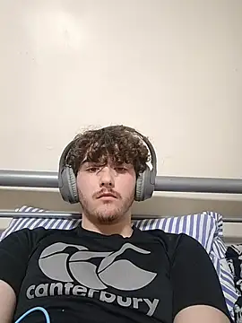 Snapshot of jjhunter07 chatting on January 11, 2026, 4:47 pm jjhunter07 online show from January 11, 2026, 4:47 pm