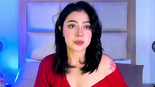 TaniaRedd  online show from February 7, 2026, 1:52 pm