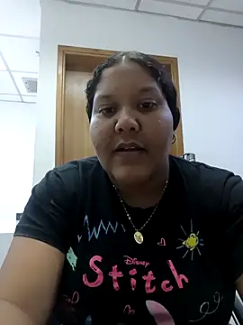 Snapshot of VaneandRossy chatting on February 25, 2026, 2:12 am VaneandRossy online show from February 25, 2026, 2:12 am