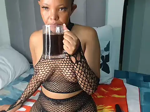 Snapshot of Sassy_S chatting on January 31, 2026, 8:40 pm Sassy S online show from January 31, 2026, 8:40 pm