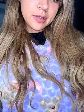 Snapshot of Aria_Byers chatting on March 4, 2026, 2:08 am Aria Byers online show from March 4, 2026, 2:08 am