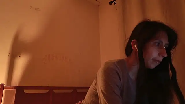 MoonLipsON- online show from July 25, 2026, 4:31 am