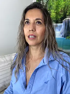 sandrafarrely online show from February 2, 2026, 6:12 am