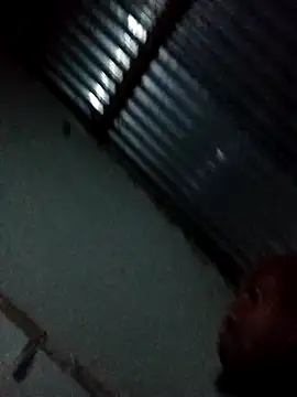 Snapshot of Maintee27 chatting on February 14, 2026, 11:05 pm Maintee27 online show from February 14, 2026, 11:05 pm