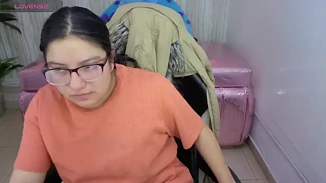 eva smit t online show from February 28, 2026, 2:33 am