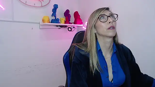 Snapshot of Scarlett_079 chatting on March 29, 2026, 11:56 am Scarlett 079 online show from March 29, 2026, 11:56 am